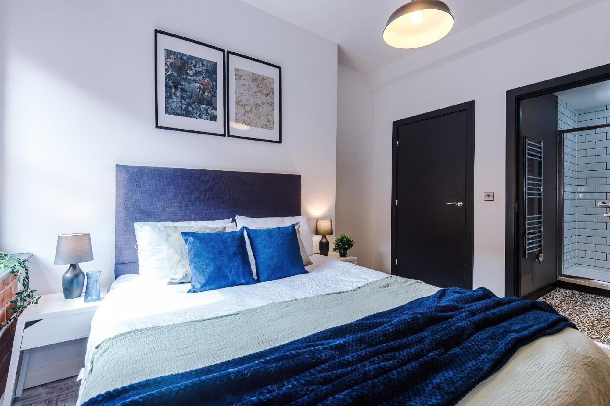 Luxury 2 King Beds In City Centre リーズ 部屋 写真